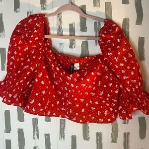 HM red floral crop top
